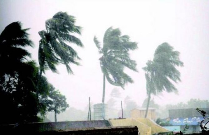 U tropskoj oluji na Madagaskaru poginulo 46 osoba, 120.000 ostalo bez domova 