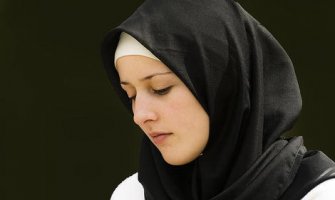 Bar: Profesori se zbog hidžaba obratili Ustavnom sudu