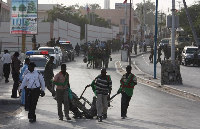 Bombaški napad ispred hotela u Mogadišu, Erdogan ne odustaje od posjete