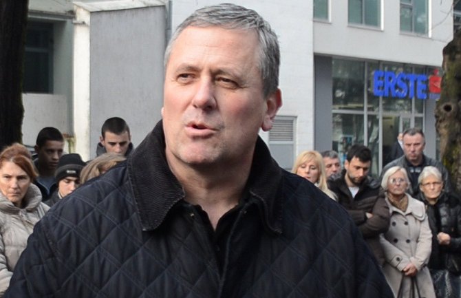 Vojinović pozvao pravnike Vujanovića i Krivokapića da pomognu u otkrivanju istine