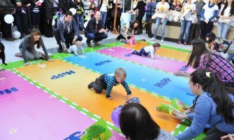 Stefan Fuštić najbrža beba šeste crnogorske puzijade