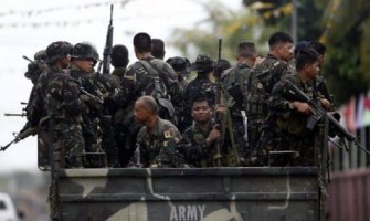 Ekstremisti ubili 30 policijskih specijalaca