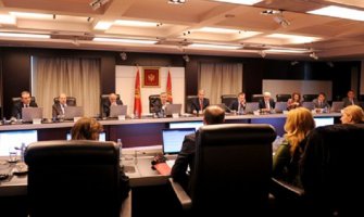 Primarni cilj ekonomske politike  otvaranje novih radnih mjesta