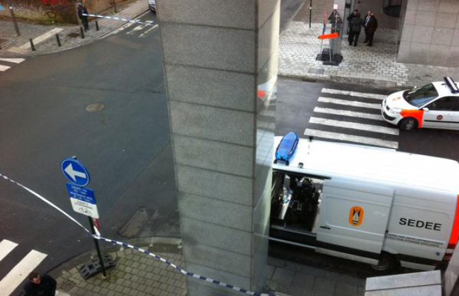 Zgrada Evropskog parlamenta hitno evakuisana zbog bombe