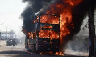 Devet ljudi živo spaljeno, među njima dvoje dece