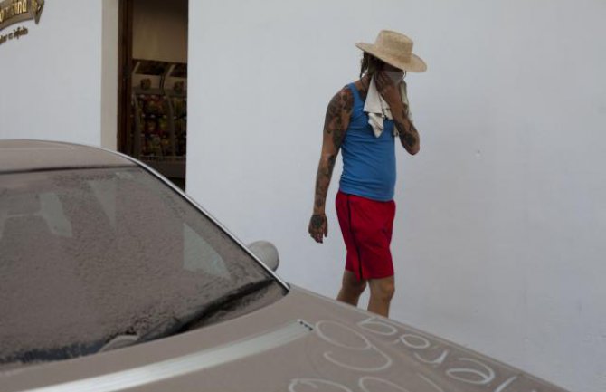 Erupcija vulkana u Gvatemali, evakuisani građani