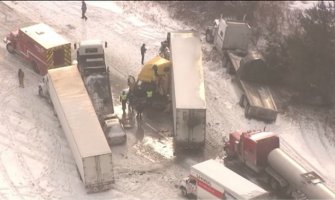 Lančani sudar više od 60 vozila, 20 osoba povrijeđeno 