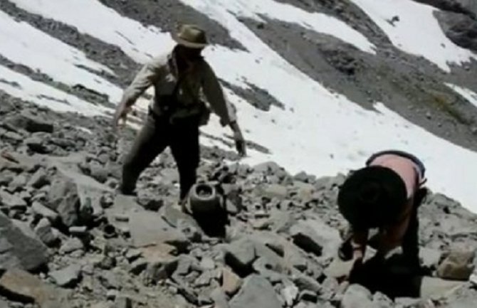 Planinari našli olupinu aviona koji se srušio 1961. godine (Video)