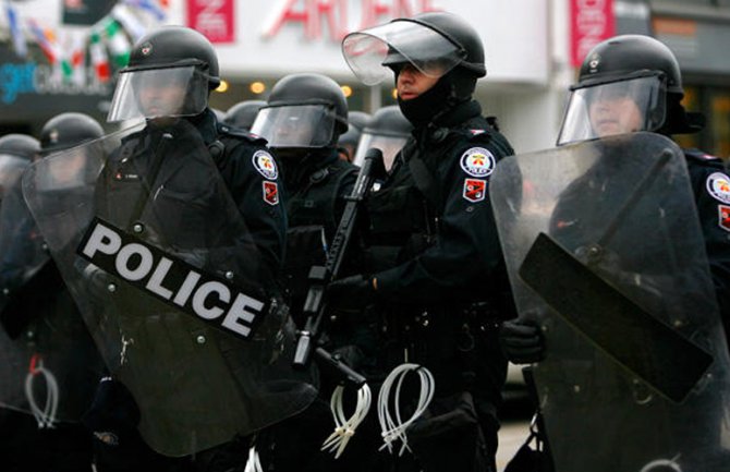 Policija osujetila masovno ubistvo u tržnom centru u Kanadi