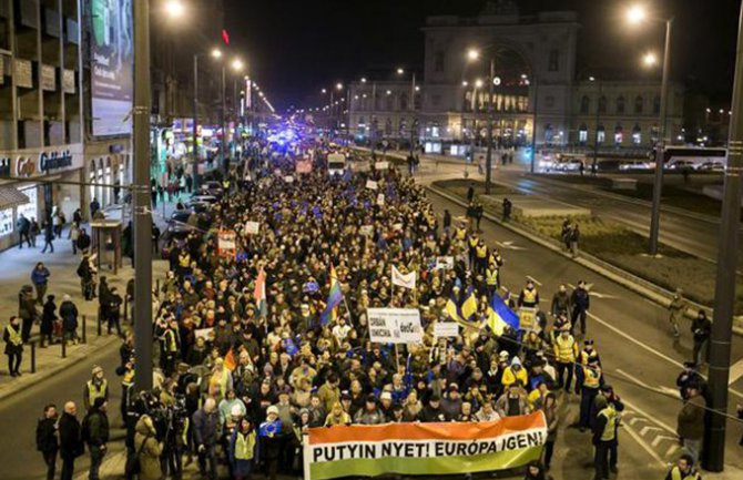 Protesti protiv Putina u Mađarskoj