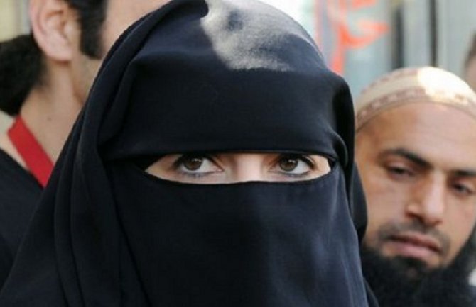  Džihadisti kupuju vijagru pa se seksualno iživljavaju nad djevojčicama?!