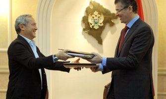 Mamula data na zakup 49. godina