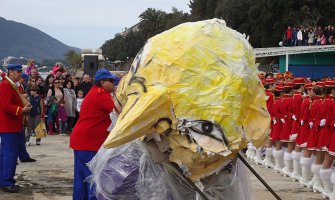 Karneval se raspao prije spaljivanja, Novljani razočarani