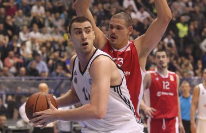 Partizan savladao Crvenu Zvezdu