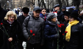 Brojni Rusi se oprostili od Borisa Njemcova