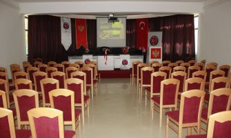 TIKA obnovila konferencijsku salu u osnovnoj školi u Tuzima