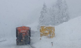 AMSCG: Više puteva zatvoreno za saobraćaj