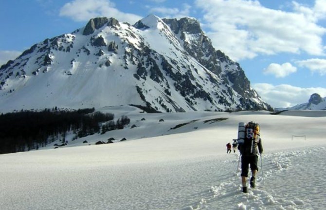 Sjutra počinje akcija spašavanja zavijanih planinara na Komovima