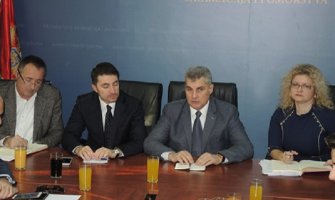 Deset linija na relaciji Podgorica - Cetinje