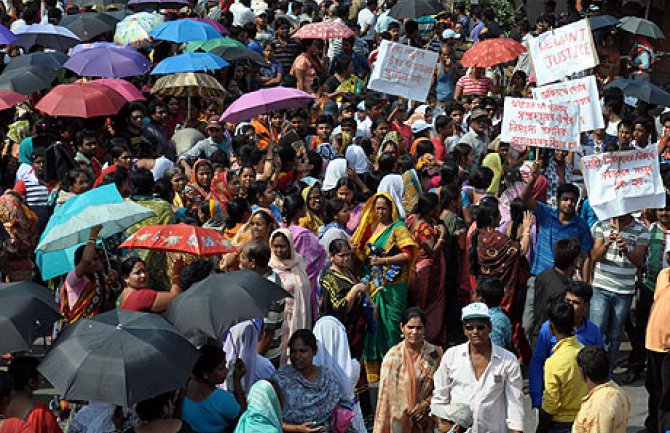 Opljačkali školu pri manastiru pa silovali časnu sestru