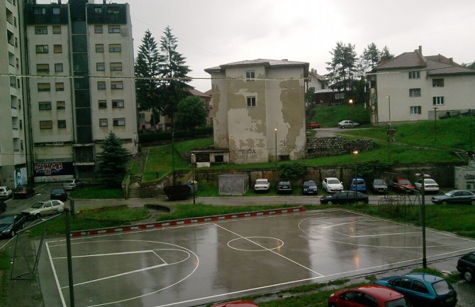 NVO “Breznica”: U Pljevljima rasvjeta radi i po danu, troškove plaćaju građani