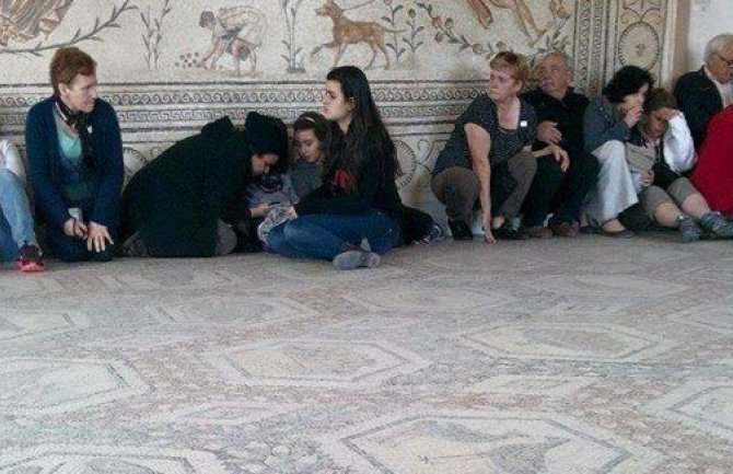 Tunis: Otmičari ubijeni, kraj krize