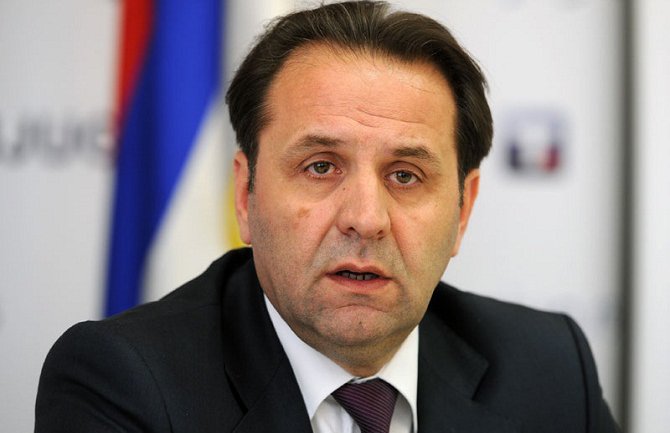 Ljajić u ponedeljak u posjeti Crnoj Gori