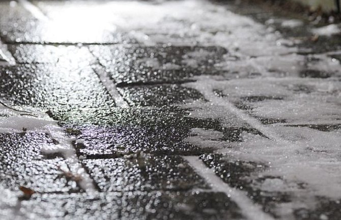 Na sjeveru moguća poledica