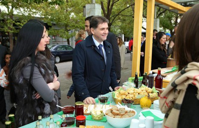 Podgorica: Otvorena pijaca organskih domaćih proizvoda