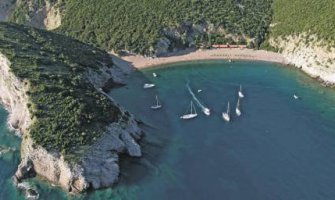 Zvanično: Rojal grupa odustala od Kraljičine plaže