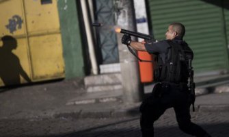 Policija ubila dječaka, neredi na ulicama Rija de Žaneira