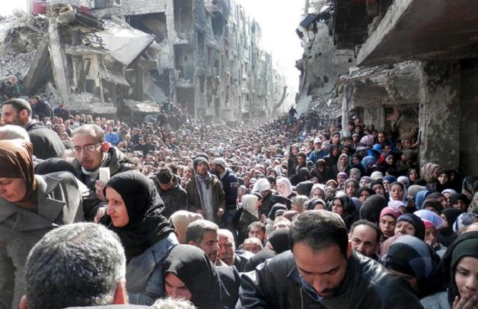 Evakuisano 2.000 Palestinaca