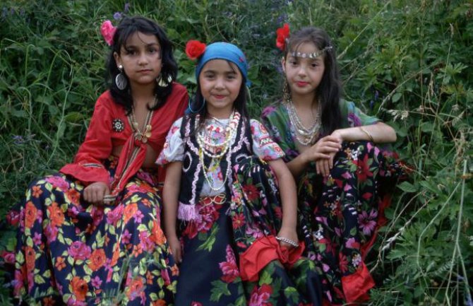 Roditelji djevojčice prodaju i za 20.000 eura