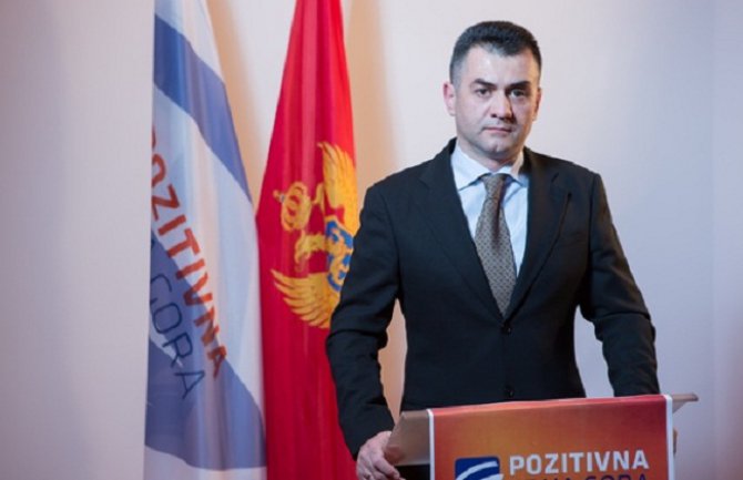 Nezakonita odluka Vlade o uvođenju takse  na gorivo osiromašiće građane CG