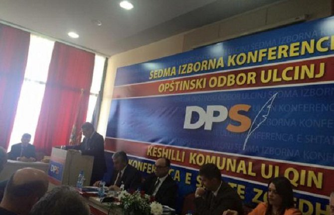 Šest kandidata za predsjednika ulcinjskog DPS-a