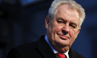 Zeman: Šta će nam NATO kad ne može da zaustavi teroriste