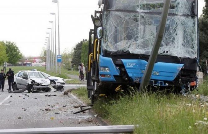 Zagreb: U sudaru povrijeđeno 30 osoba