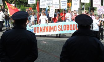 Prvomajski protest: Nećemo da budemo jeftina radna snaga
