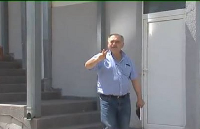  Lale radničkim novcem častio svoju partnerku 20.000 eura 