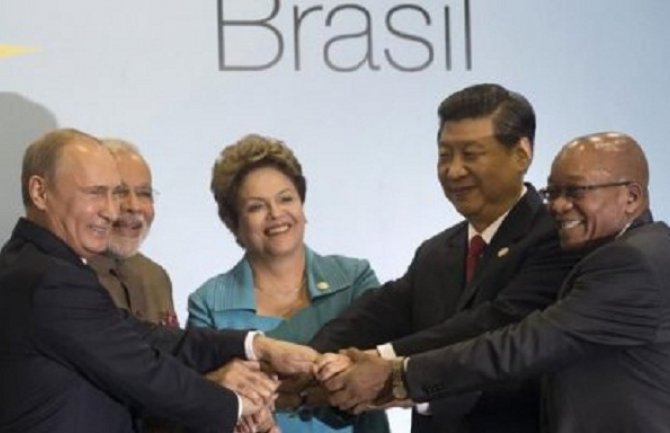 Grčka dobila poziv da postane članica banke BRIKS-a