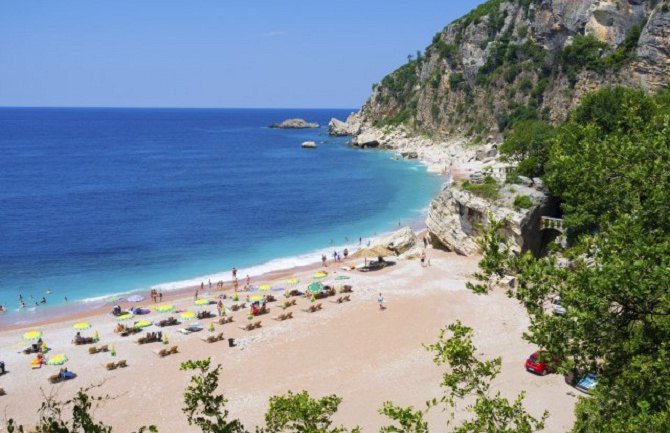 Ruski turisti se vraćaju u CG