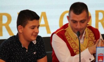 Proslava 21. maja uz Ramba, Perper...