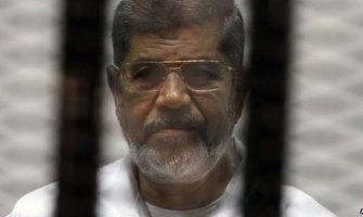 Svrgnuti egipatski predsjednik osuđen na smrt