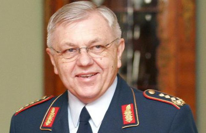 Harald Kujat: Rusija ne prijeti