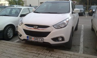 Personalizovane registarske tablice 600 eura