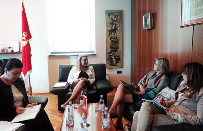 Potrebna bliža saradnja univerziteta