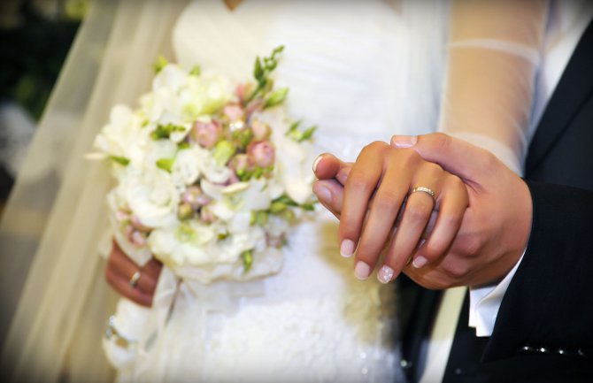 Pozvala bivšeg na svadbu, pa dobila OVAKAV odgovor (FOTO)