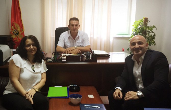 Policajci smjene moraju završti s tačno definisanim brojem napisanih  kazni 