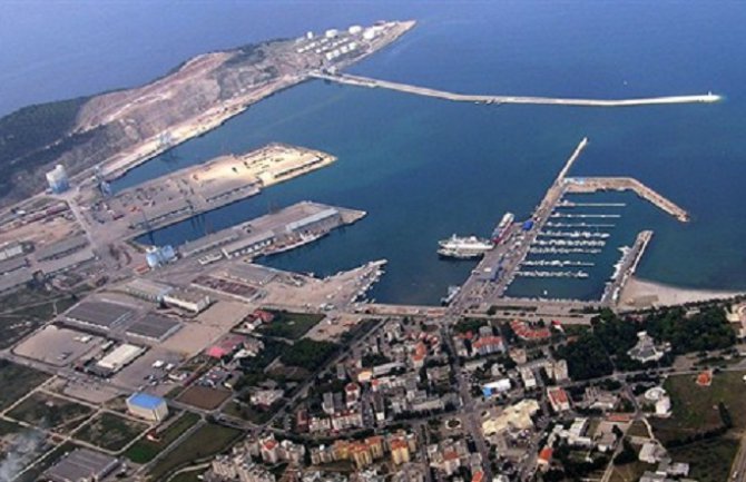 Kineske mašine stigle u Bar