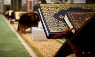 Broj vjernika u malim džamijama tokom obreda 15, u srednjim 25, u dvorištu 20, bolesni da ne dolaze...